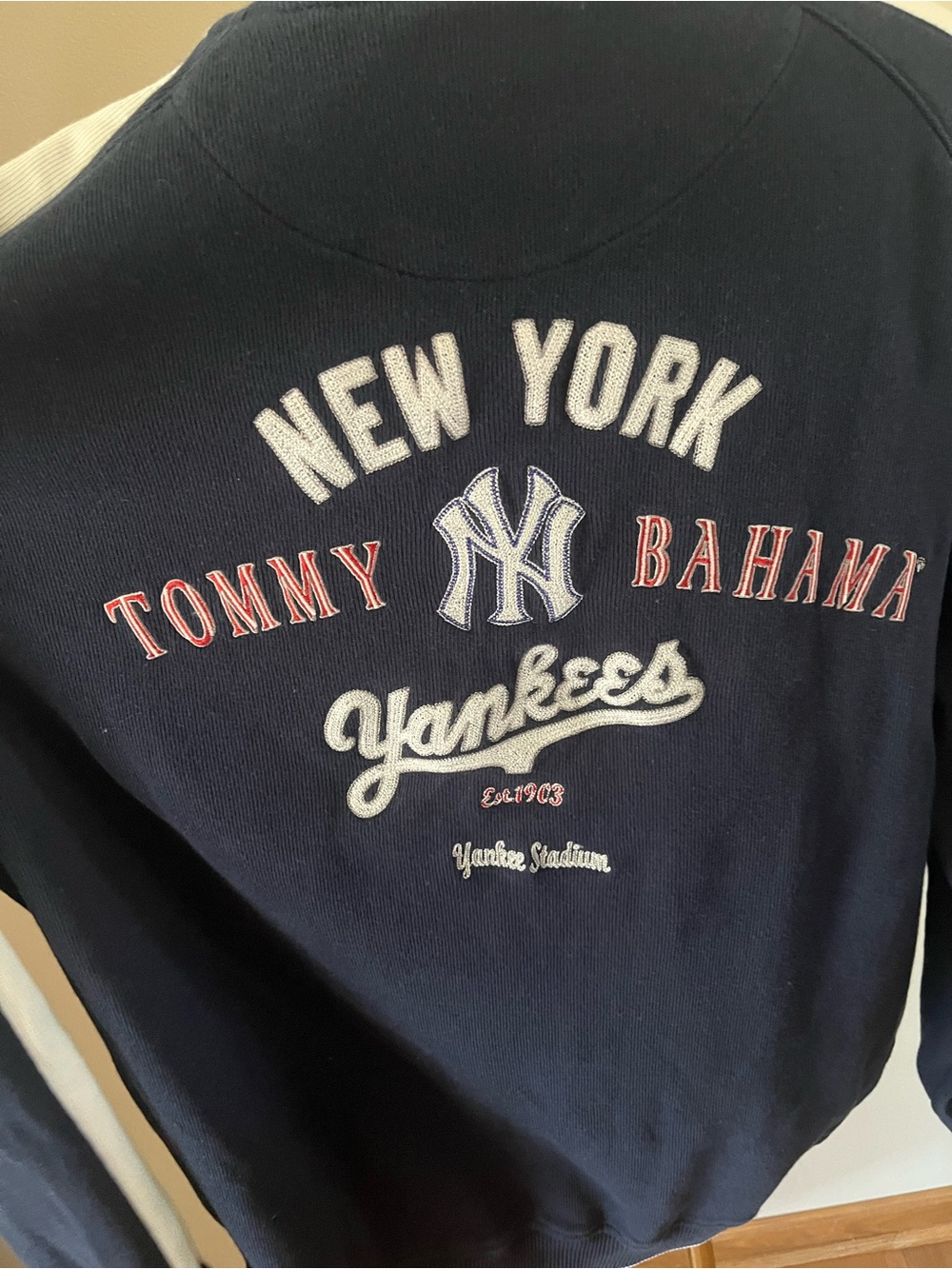Tommy Bahama New York Yankees XXL Jacket